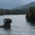 Dom na rzece Drina - okolice Bajina Bašta Serbia